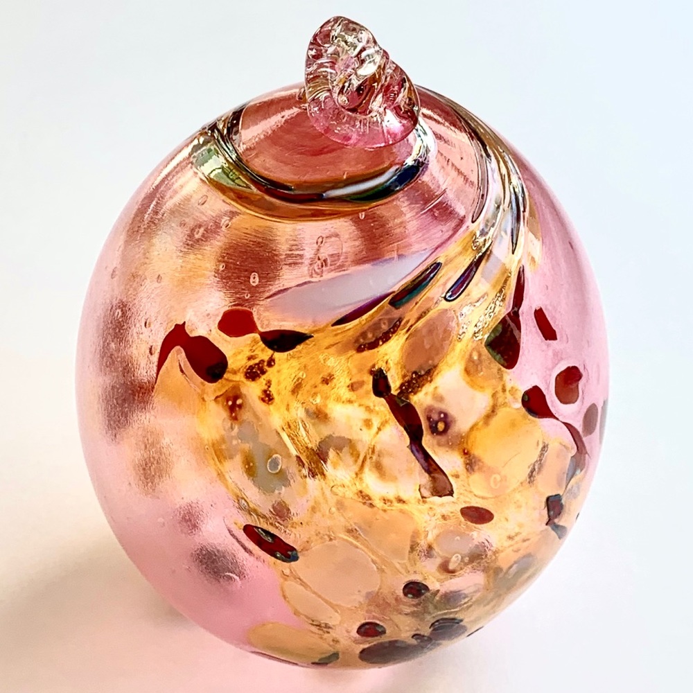 PINK GOLD SPECKLED EGG_HAND BLOWN GLASS ORNAMENT